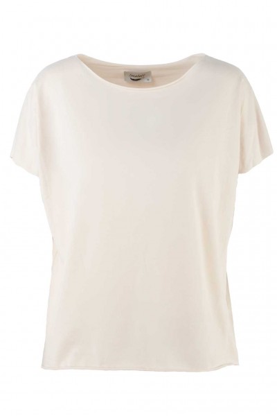 Larahutt T-Shirt