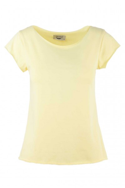 Larahutt T-Shirt