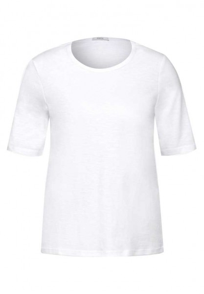 Basic T-Shirt