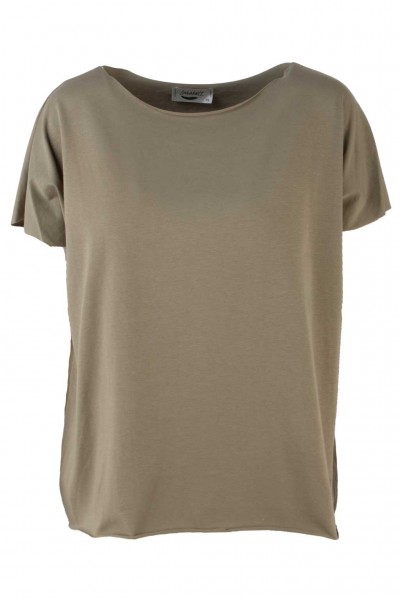 Larahutt T-Shirt